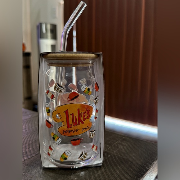 NWT Gilmore Girls Glass Tumbler - Picture 3 of 5